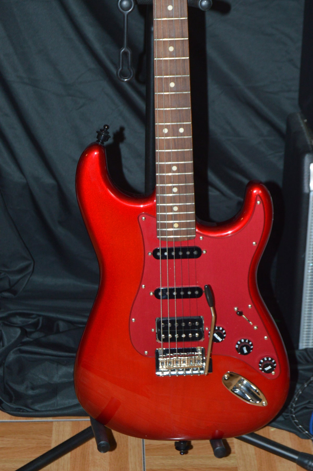"Cherry Pop" Fender FSR CANDY Red Burst Hot Rod Custom Edition