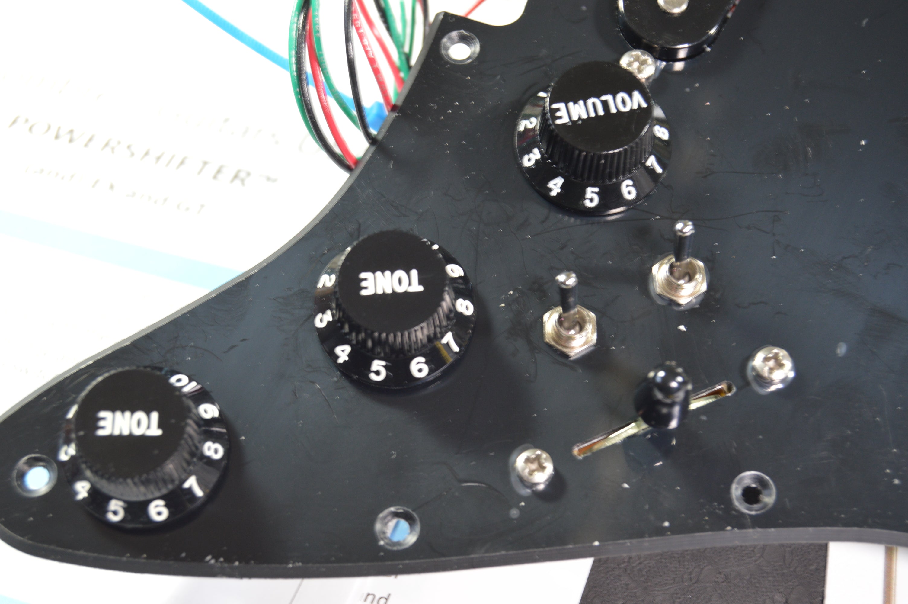 "BLACK PHANTOM" Stratocaster POWERSHIFTER™ EX Premium Select