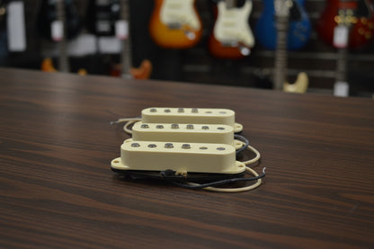 Used Fender Custom Shop 54 Pickup Set
