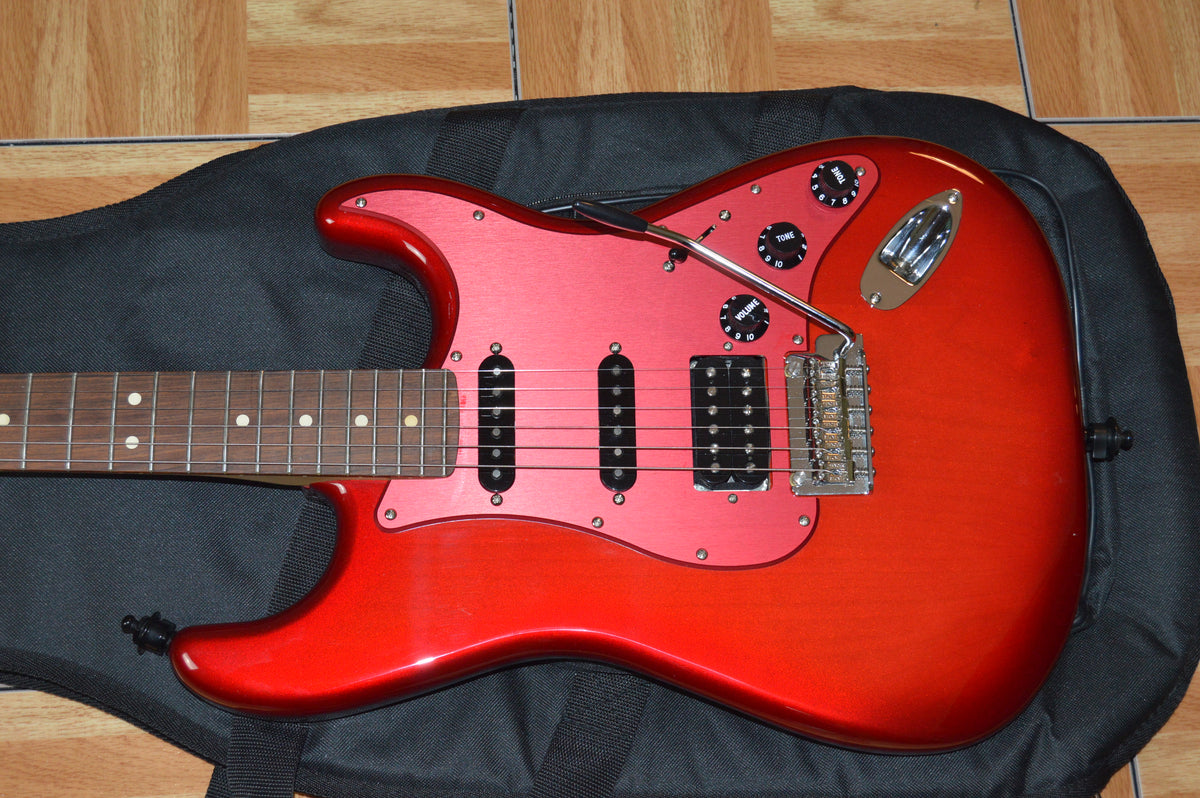 "Cherry Pop" Fender FSR CANDY Red Burst Hot Rod Custom Edition